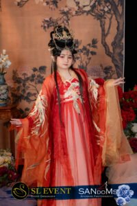 Angela Wong Yi Xuan copy 2 in Hanfu costume competition at SANdoMs Malaysia