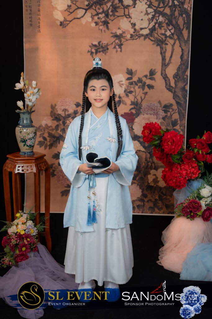 Ethan Wong copy 2 in Hanfu costume competition at SANdoMs Malaysia