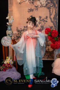 Lim Veann copy 2 in Hanfu costume competition at SANdoMs Malaysia