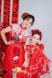 Claris Copy 2 family portrait at SANdoMs Hanfu photography studio Malaysia