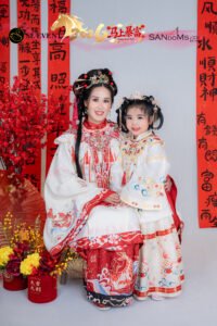 Vicki Copy 2 family portrait at SANdoMs Hanfu photography studio Malaysia