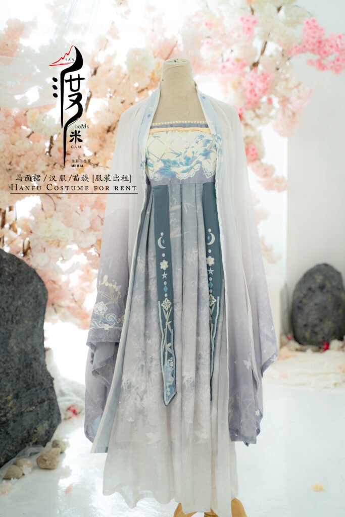 Professional Hanfu portrait photography at SANdoMs studio Kelana Jaya Petaling Jaya Malaysia