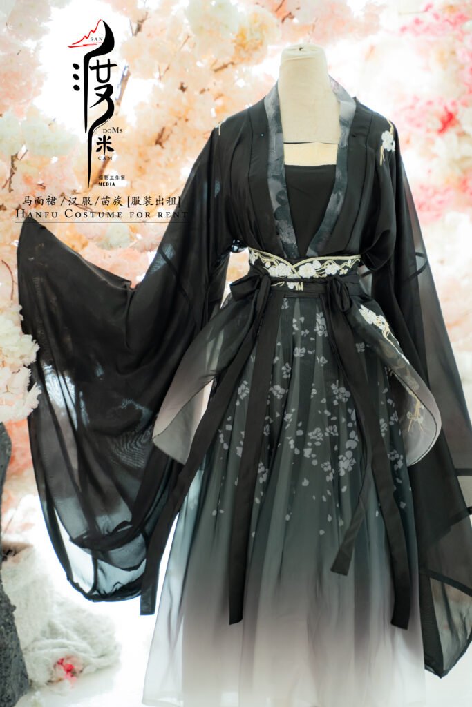 Professional Hanfu portrait photography at SANdoMs studio Kelana Jaya Petaling Jaya Malaysia