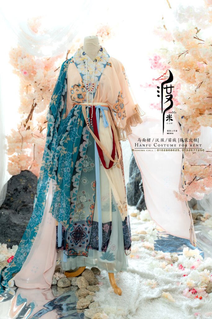 Professional Hanfu portrait photography at SANdoMs studio Kelana Jaya Petaling Jaya Malaysia