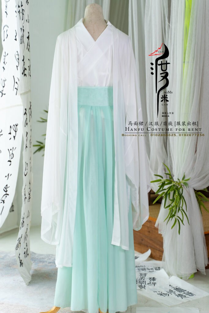 Professional Hanfu portrait photography at SANdoMs studio Kelana Jaya Petaling Jaya Malaysia