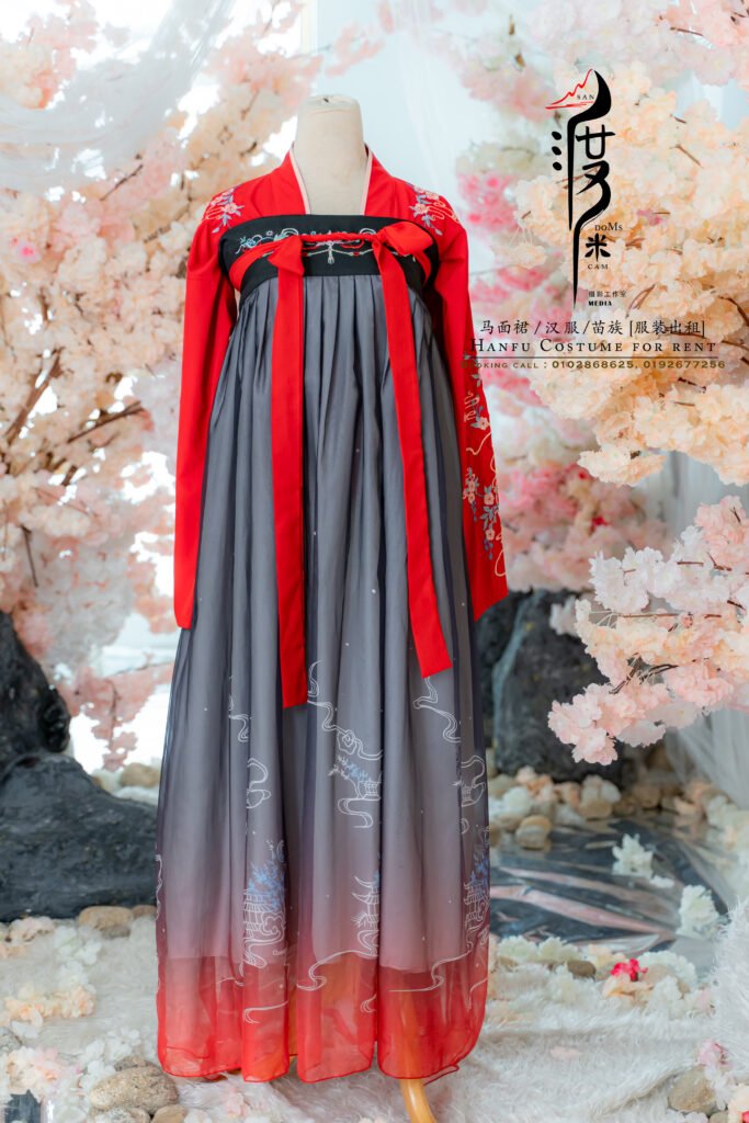 Professional Hanfu portrait photography at SANdoMs studio Kelana Jaya Petaling Jaya Malaysia