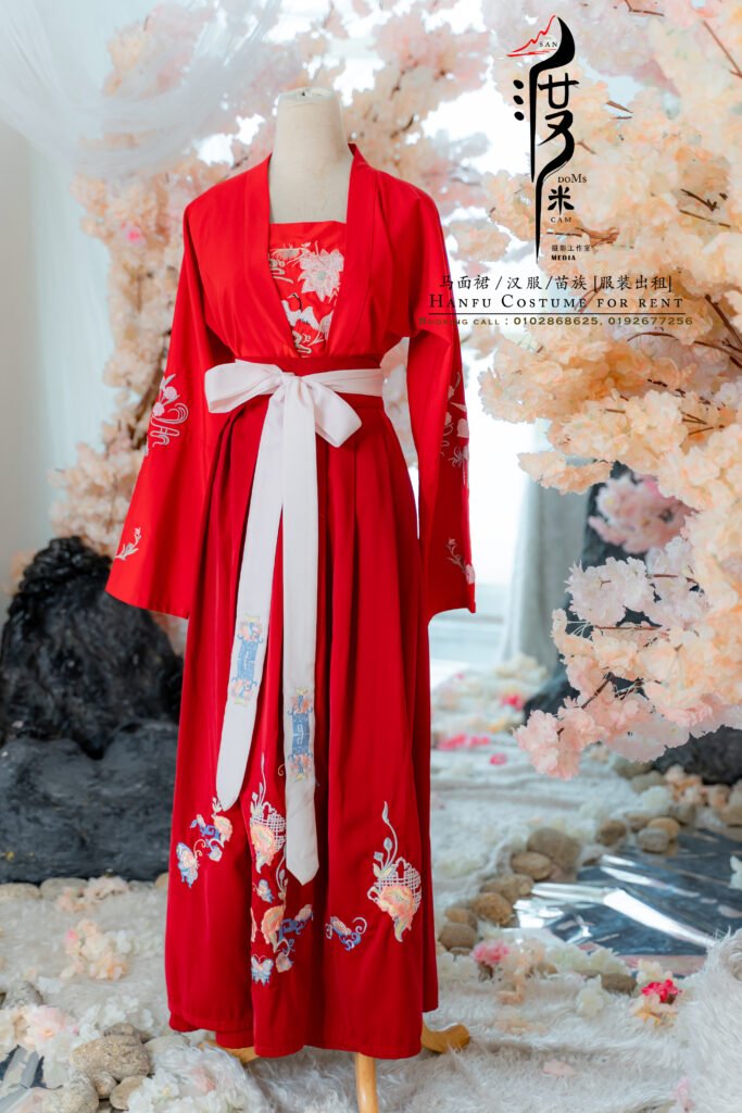 Professional Hanfu portrait photography at SANdoMs studio Kelana Jaya Petaling Jaya Malaysia