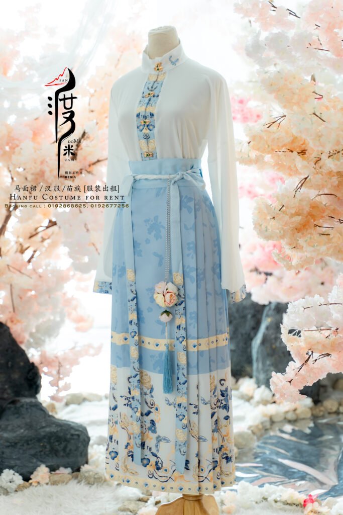 Professional Hanfu portrait photography at SANdoMs studio Kelana Jaya Petaling Jaya Malaysia