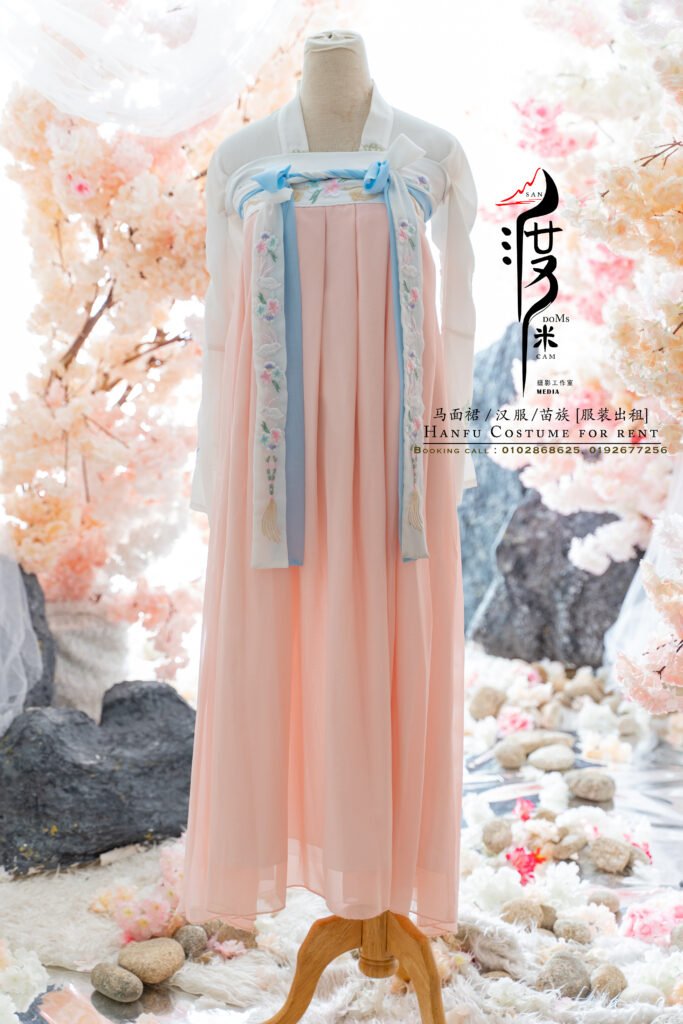 Hanfu photography session at SANdoMs studio Kelana Jaya Petaling Jaya Malaysia